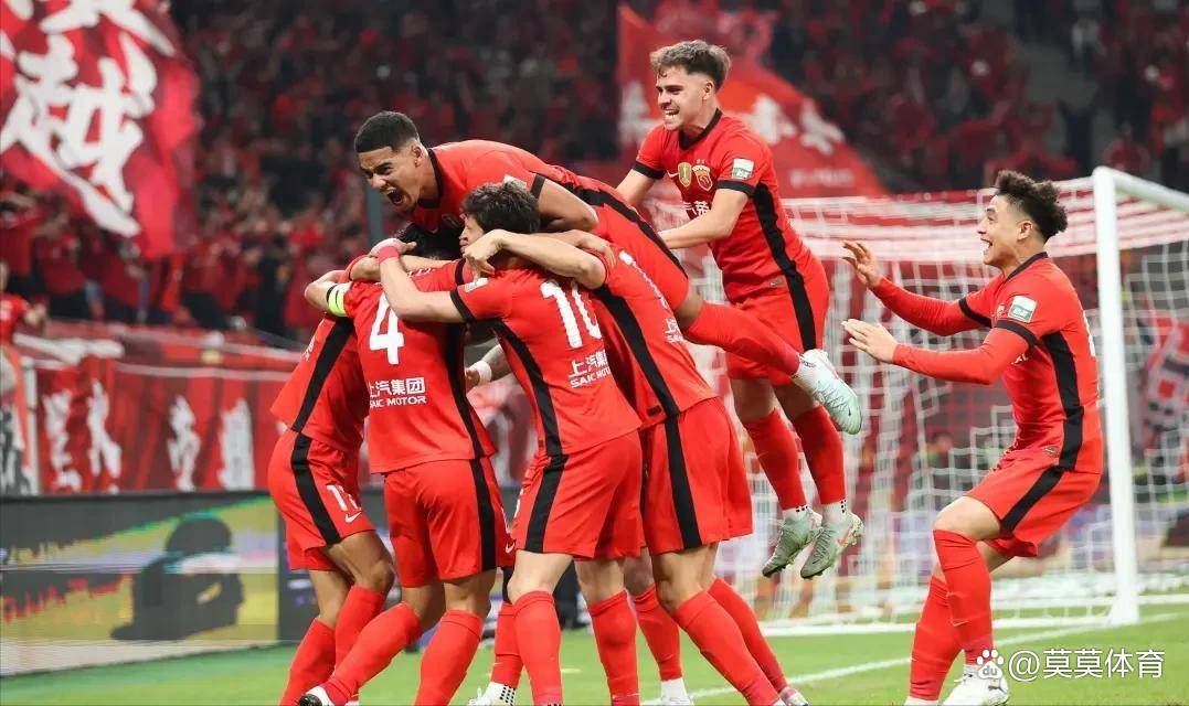 Kaiyun中国大陆官方登录包含拜仁慕尼黑发布备战花絮；赛后防线松动；中超任务艰巨；资深球员宣示担当的词条