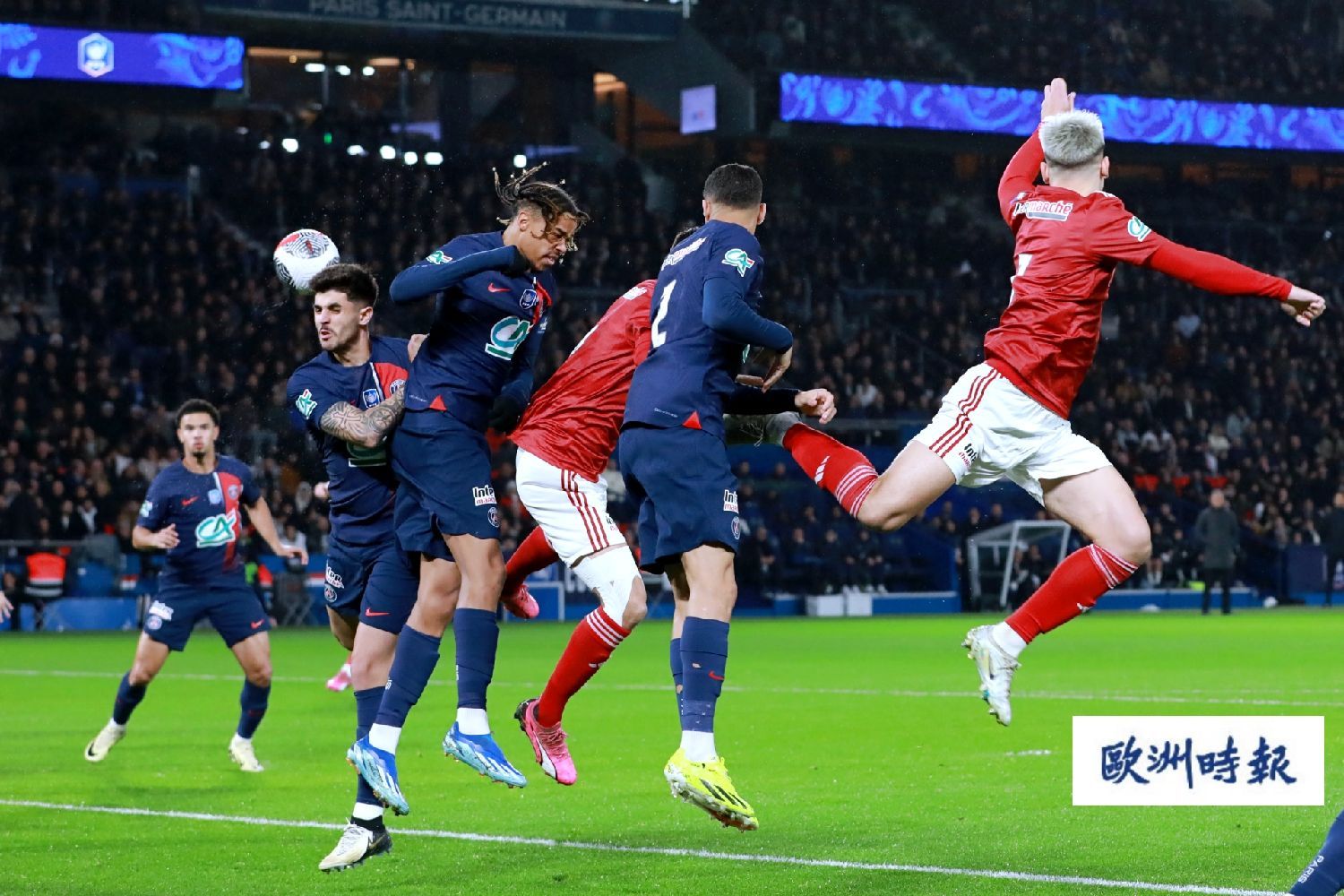 Kaiyun中国大陆全站注册关于今夜浙江队备战法国杯Doinb与40激战美国队分钟，现场解说直呼：浙江稠州伤情更新备战意甲的信息