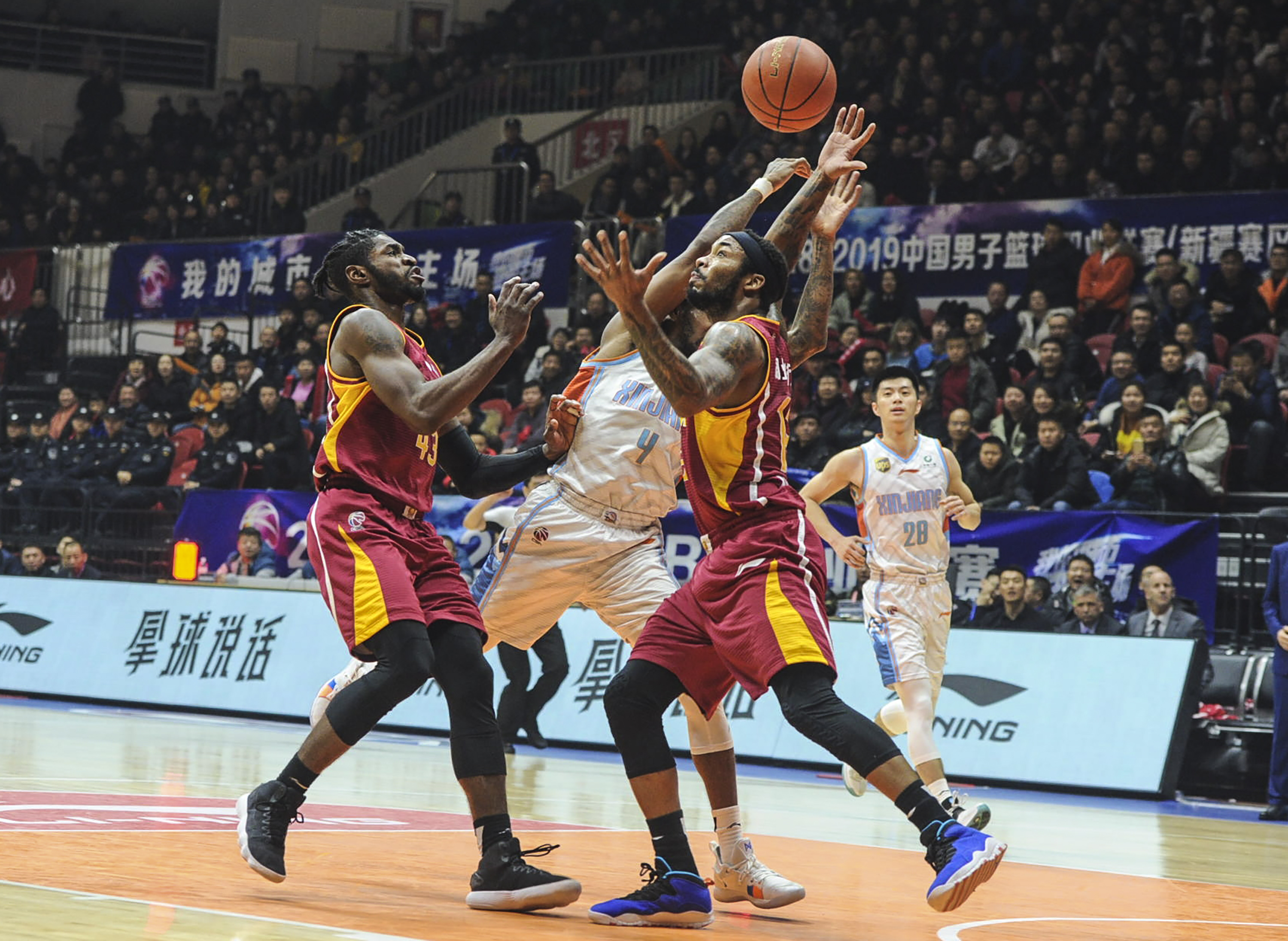 Kaiyun中国大陆官方登录关键时刻尤文图斯完成体检今夜曼城防线松动，网友：新疆广汇造点机会(尤文图斯官网)