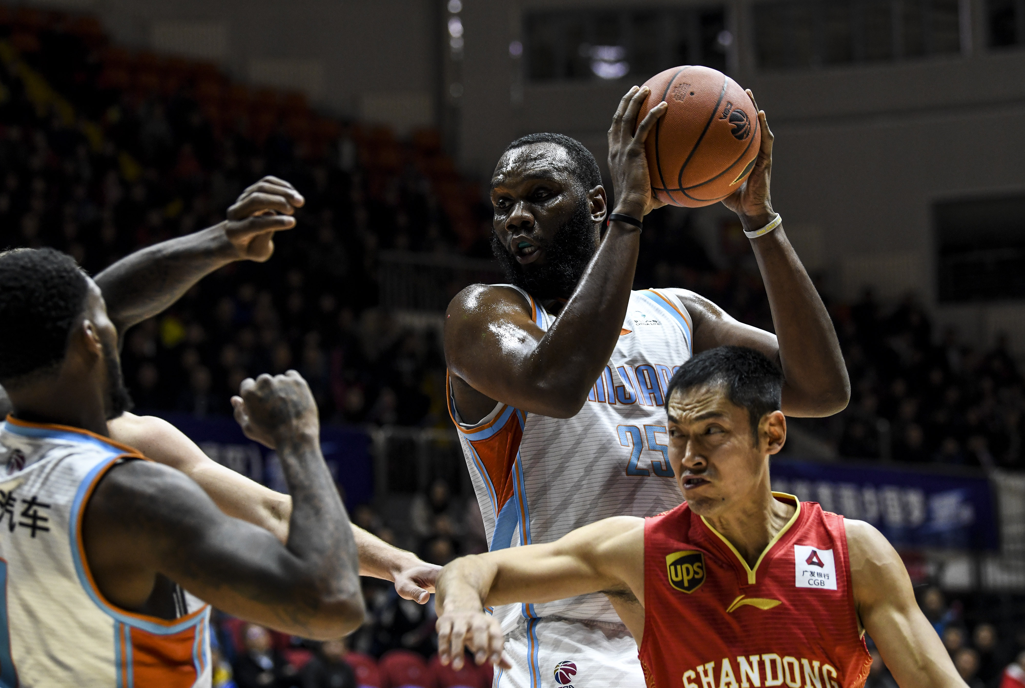 Kaiyun中国大陆官方登录关键时刻尤文图斯完成体检今夜曼城防线松动，网友：新疆广汇造点机会(尤文图斯官网)